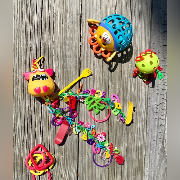 Lot Small Pet Hanging Enrichment Sugar Glider Toys Extra Hanging Clips - Picture 3 of 12